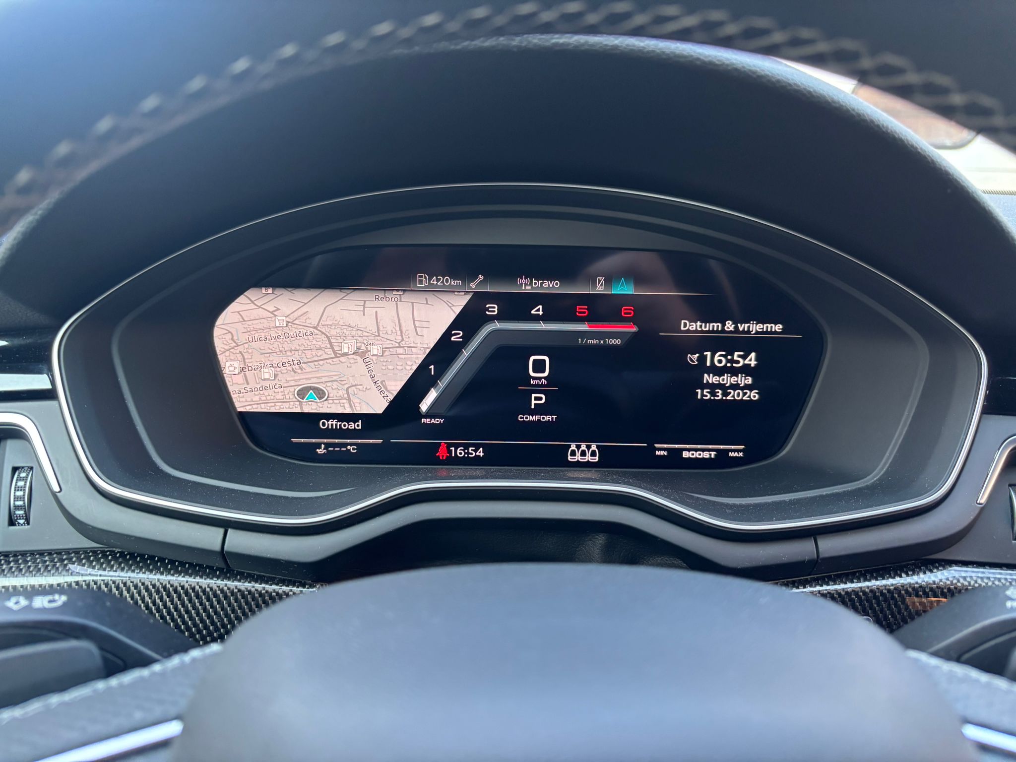Ugrađeni virtual cockpit – digitalna instrumentna ploča